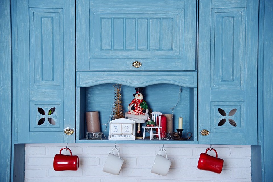 Odnowiona kuchnia po malowaniu frontów: świeży wygląd i oszczędność podczas renowacji 2026.