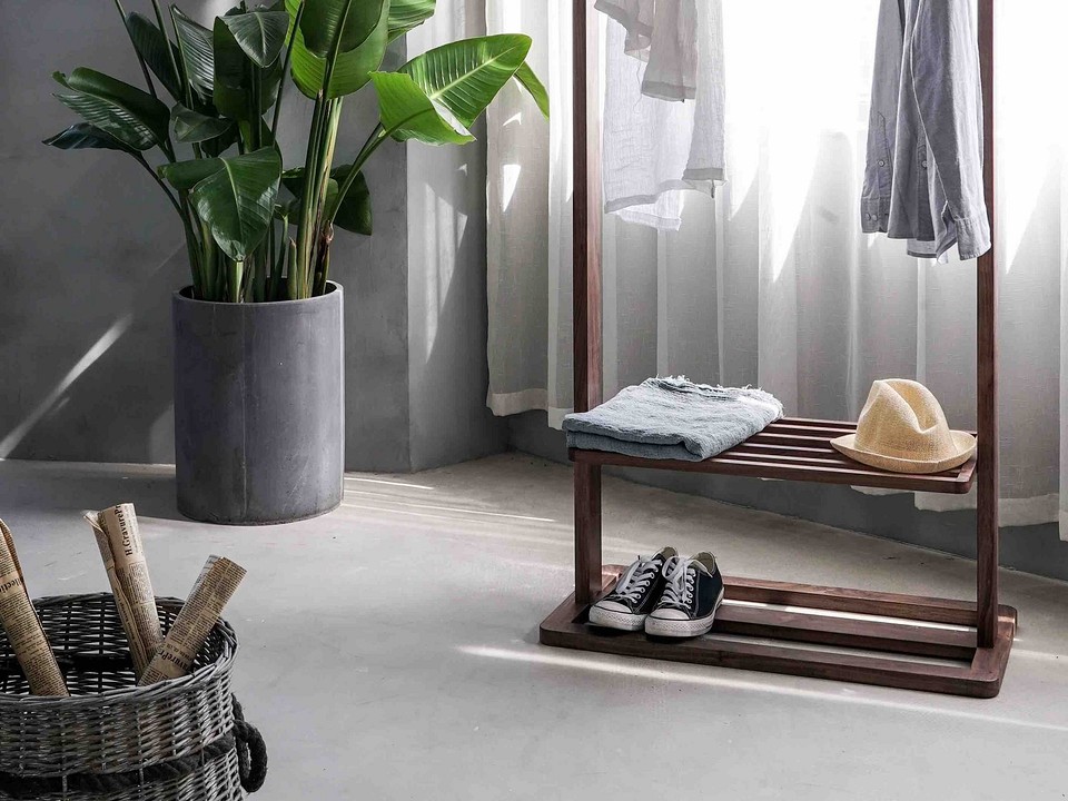 Wykonanie szafki na buty (dopełniacz, celownik, miejscownik) własnymi rękami: montaż ramy z drewnianych desek krok po kroku