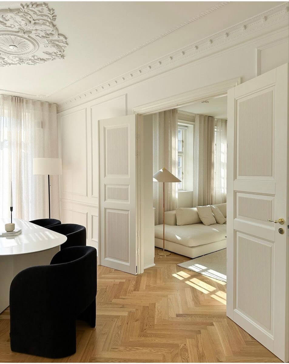 Inspiracja budżetowego francuskiego wnętrza: Stylowe meble i dekoracje w dobrej cenie.