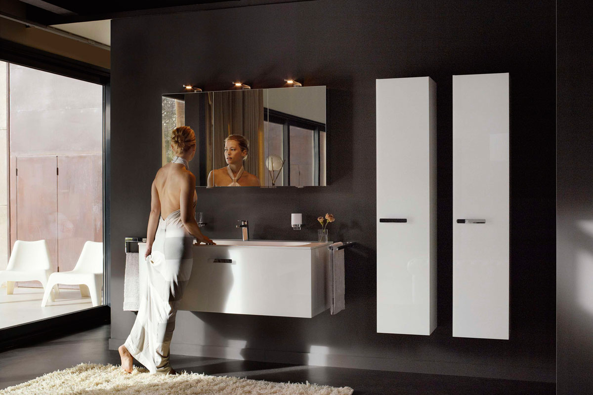 Organizacja przechowywania w łazience: półki na kosmetyki i ręczniki w 2026 roku.