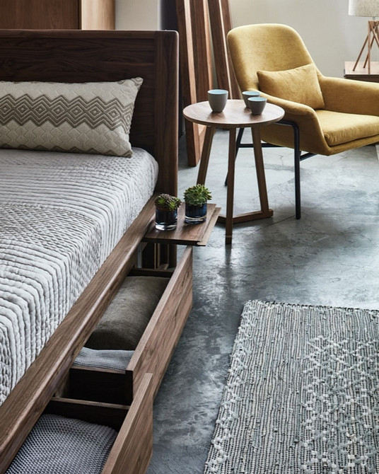 Szczegółowy plan krok po kroku wykonania szuflady pod łóżko DIY w domu.