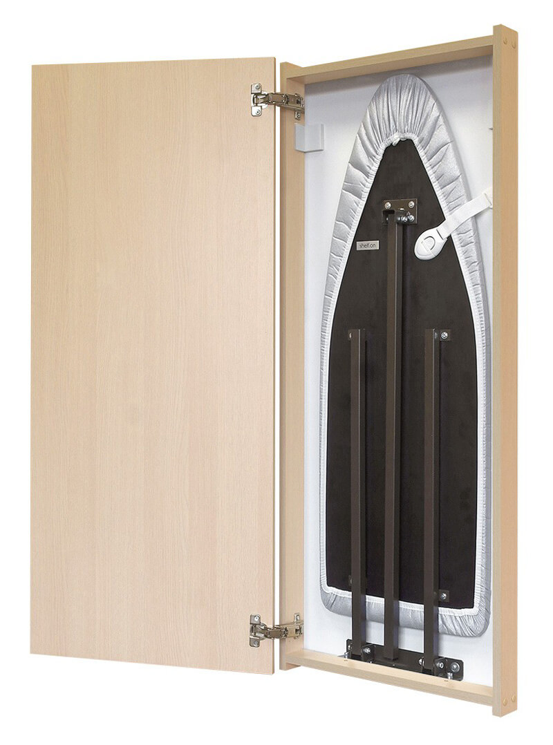 Kreatywne przechowywanie deski do prasowania wkomponowane w design małego mieszkania 2026.