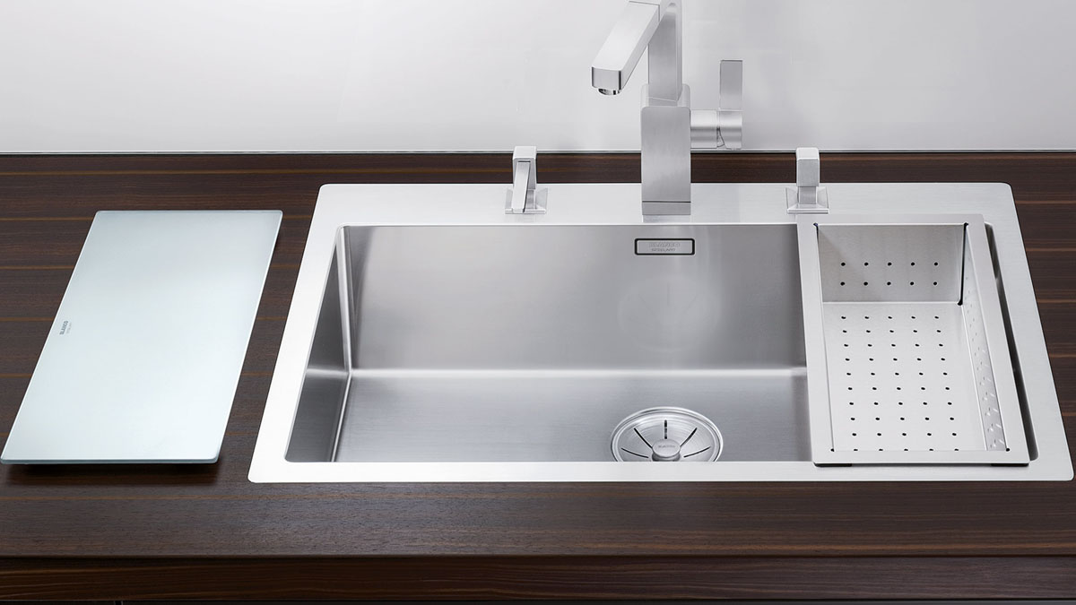 Zlewozmywaki kuchenne o różnych kształtach: okrągłe, kwadratowe, narożne - wybierz optymalny dla siebie.