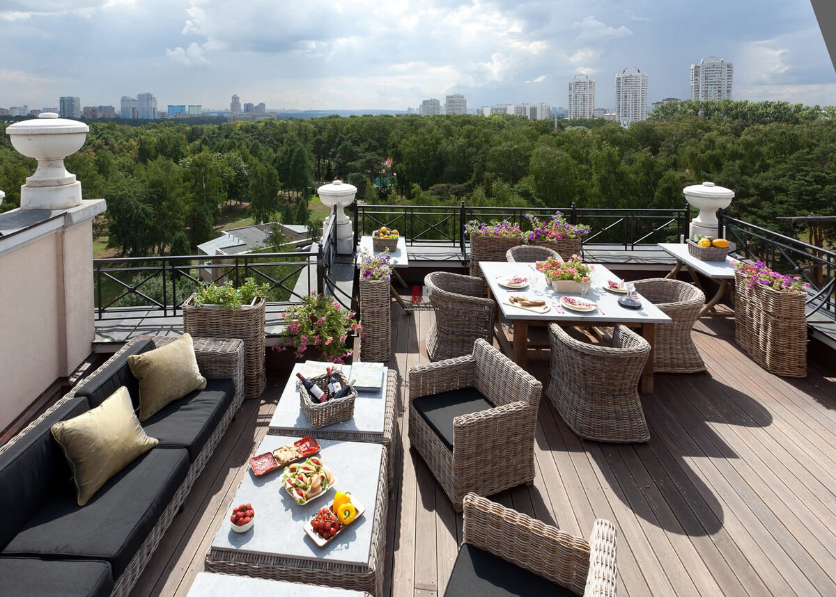 Meble tarasowe Meble na taras: wybór materiałów i wzornictwa dla komfortowego użytkowania przestrzeni.