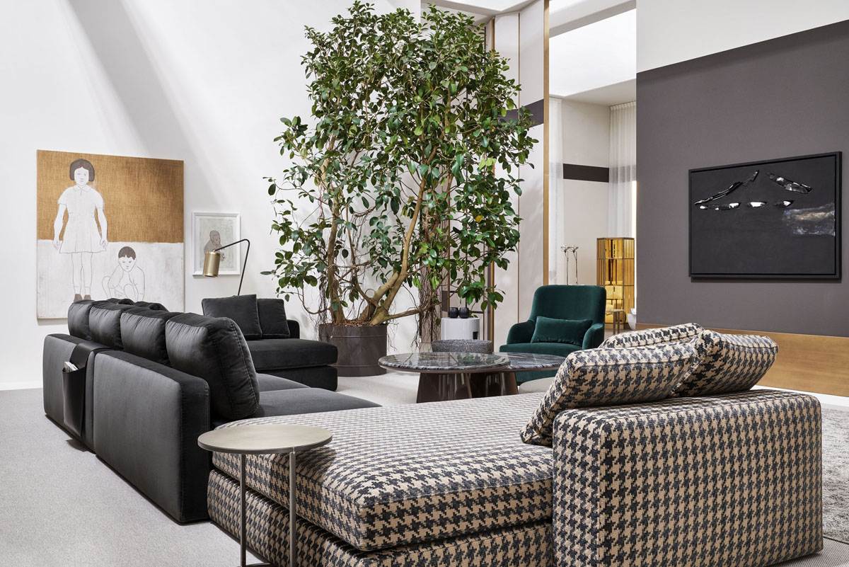 Sofa akordeon Rozkładana sofa typu 'akordeon', która po rozłożeniu tworzy komfortowe miejsce do spania, idealne do małych przestrzeni.