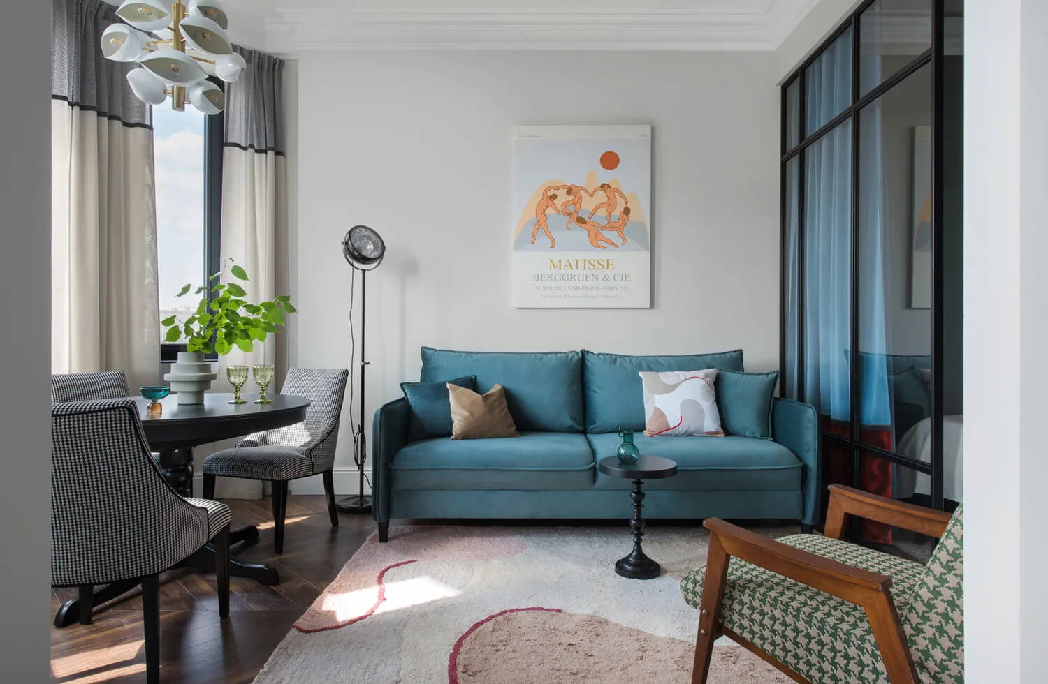 Design wnętrza dwupokojowego mieszkania: nacisk na detale i tekstylia w 2026