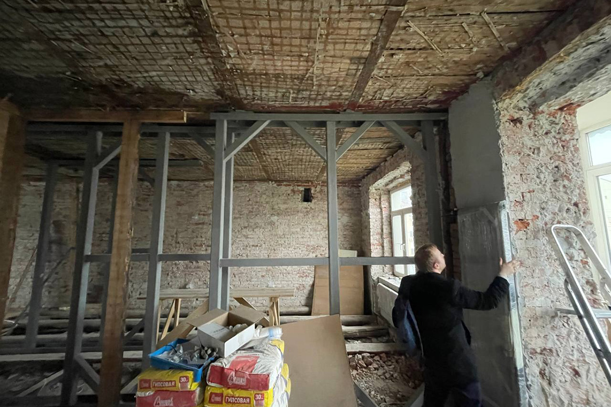 Remont Bez Błędów: Jak Uniknąć 10 000 PLN Strat Przy Przebudowie? — Wzmocnienie otworów w ścianach nośnych