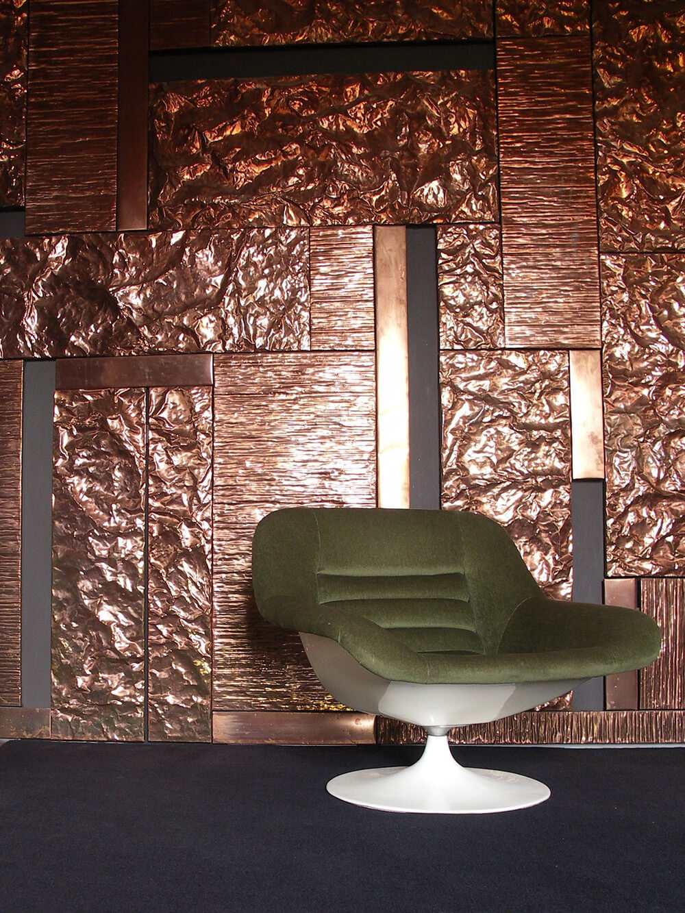 Metalowe Drzwi Wejściowe Stylowe drzwi wejściowe pokryte ciekłym metalem, eleganckie wykończenie domu, Loft 2026.