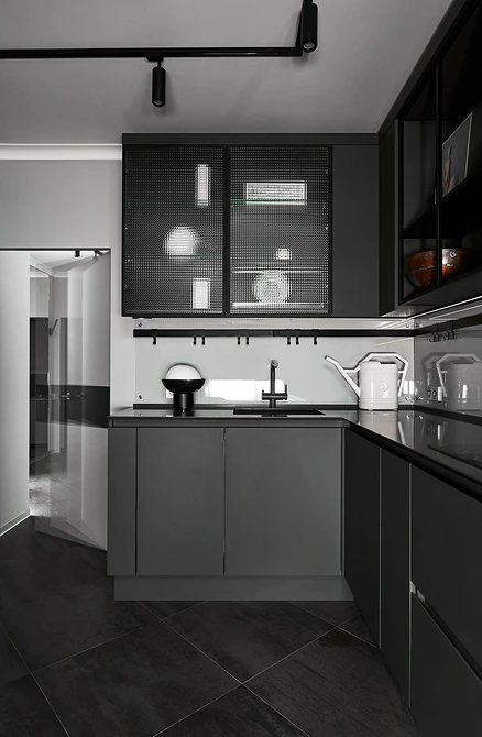 Wybór mebli do małego mieszkania: kolory, rozmiary, funkcjonalność – porady ekspertów 2026.