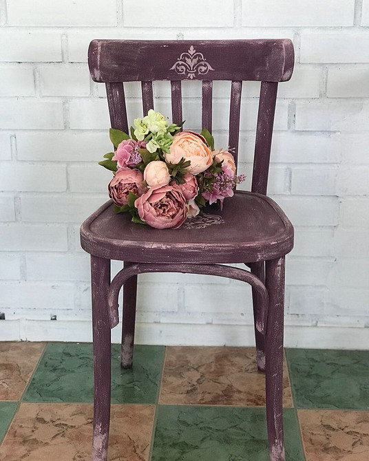 Tapicerowanie krzesła DIY. Wymiana tkaniny na krześle w 2026 roku w domu.