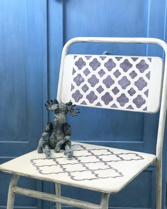 Etapy renowacji krzesła. Od czyszczenia do tapicerowania krzesła w 2026 roku.