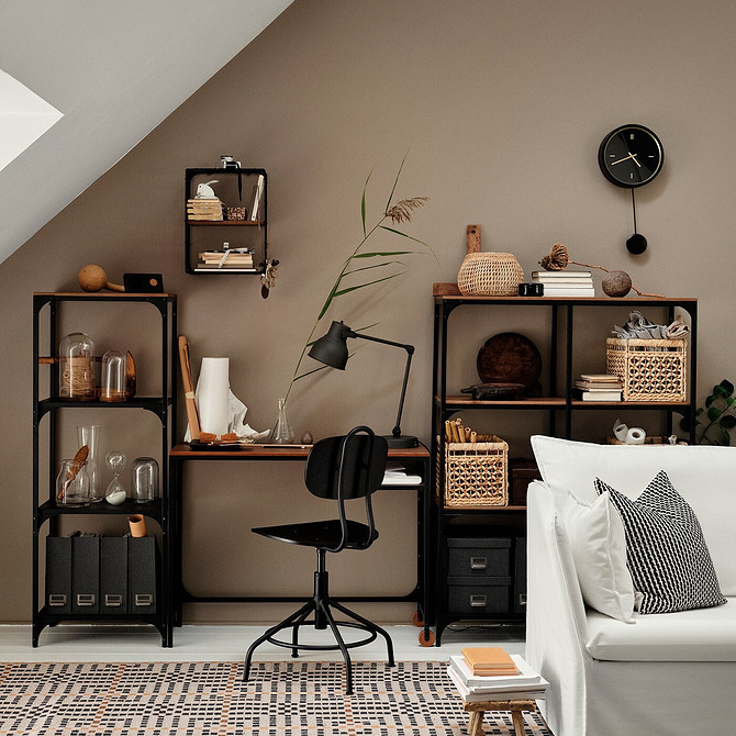 Wygodne meble IKEA Mobilne meble IKEA oferujące wygodę, funkcjonalność i nowoczesny design do domu.
