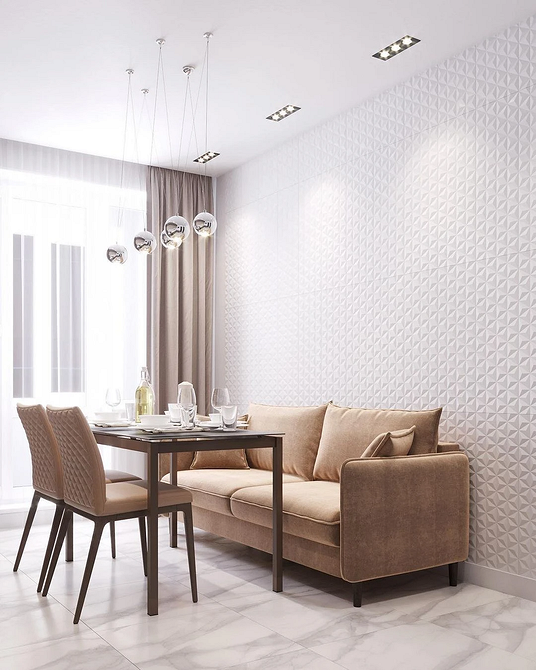 Przytulny pokój dziecięcy z beżową sofą – miękkie tony i bezpieczeństwo.