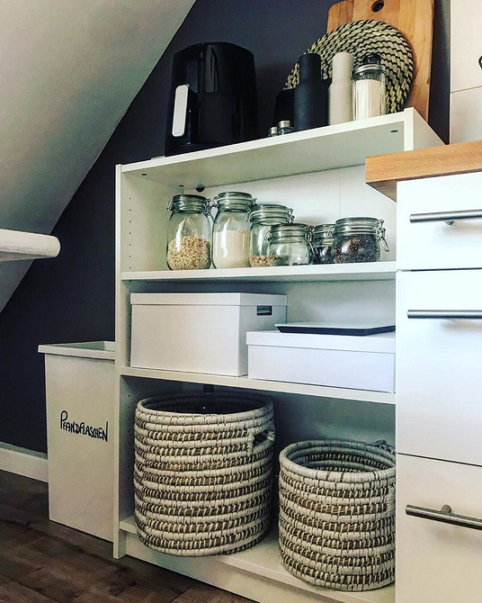 DIY: Transformacja mebli. Zmień stare meble w unikalne elementy wystroju wnętrz.