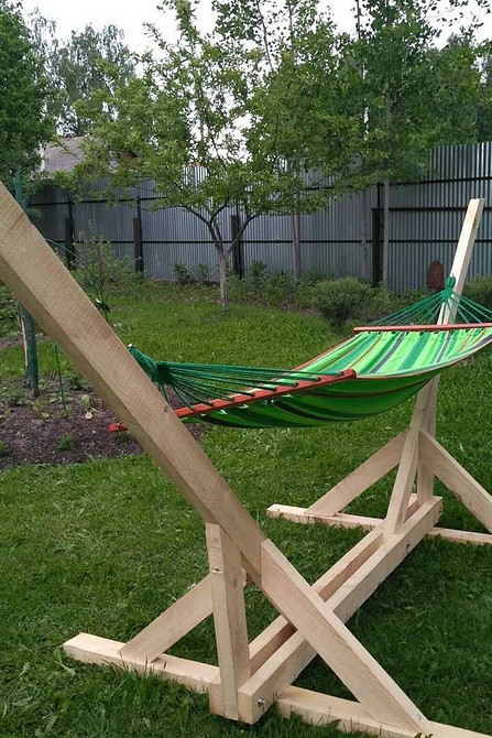 Drewniane elementy stojaka Drewniany stojak do hamaka DIY: instrukcja z elementami drewnianymi.