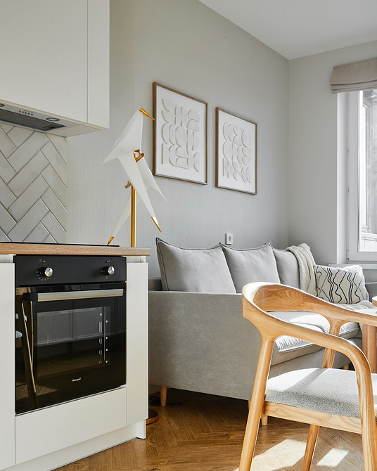 Elegancka kanapa do kuchni Elegancka kanapa kuchenna z pikowaniem i wysokiej jakości tapicerką.