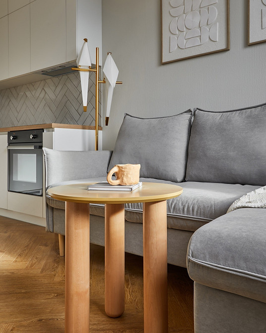 Kanapa ze schowkiem Kanapa kuchenna ze schowkiem na przechowywanie, idealna do małych przestrzeni.