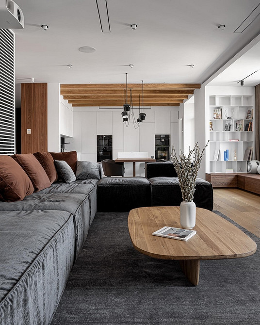 Nowoczesny Design Sofy Nowoczesna, duża sofa w salonie z elementami stylowego wystroju wnętrz 2026.