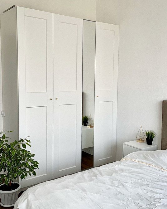 Szafa z lustrami – NIE! Przestarzała szafa z lustrami – antytrendy 2026. Czego unikać?