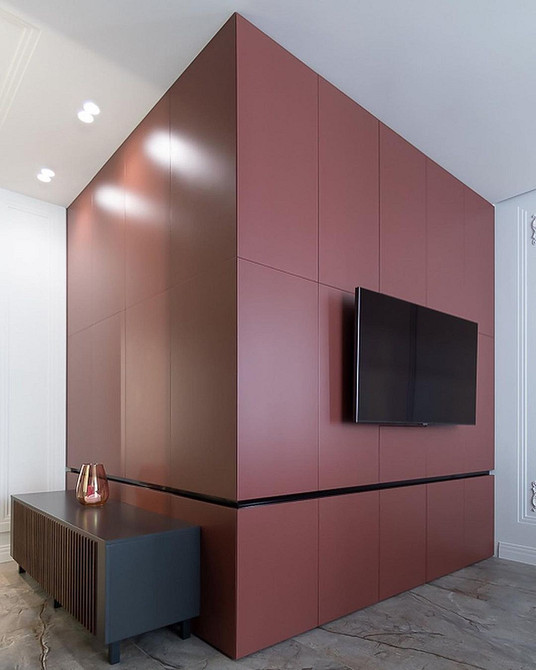 Meblowa pomyłka Błąd meblowy: szafa, której nie warto kupować do nowoczesnego domu.