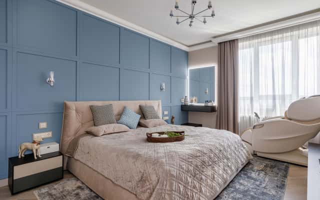 Neoklasyczne detale Detal aranżacji wnętrza: neoklasyczne sztukaterie i naturalne materiały w 2026.