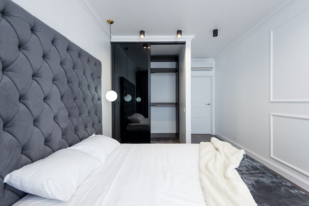 Karetnaja stjażka DIY: instrukcja tworzenia eleganckich mebli do małego mieszkania.