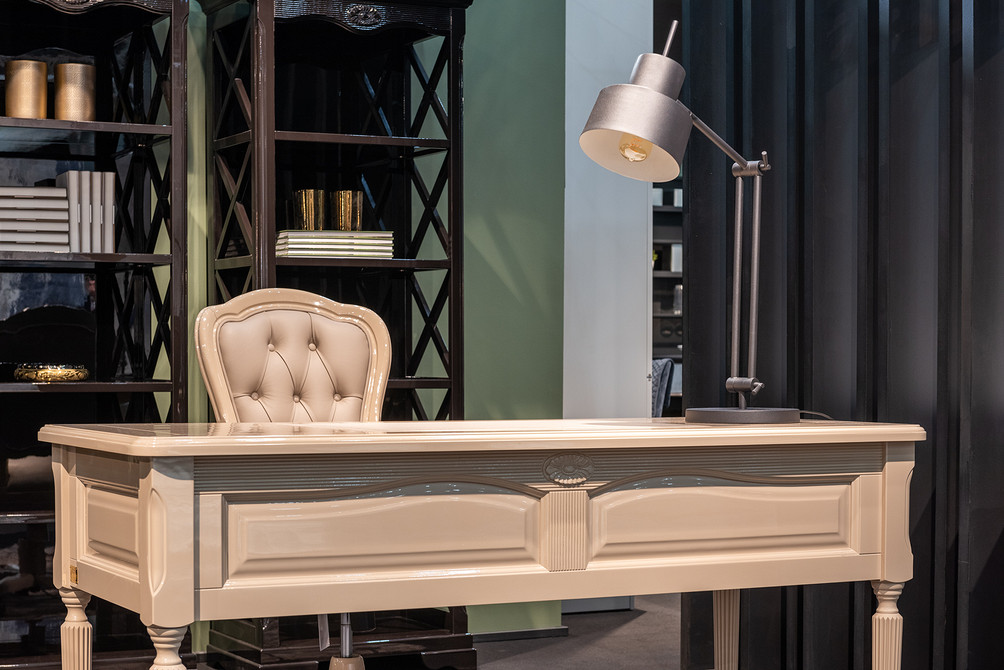 Kapitone: Luksus w salonie Salon w stylu glamour z tapicerką kapitone, elegancja i wygoda.