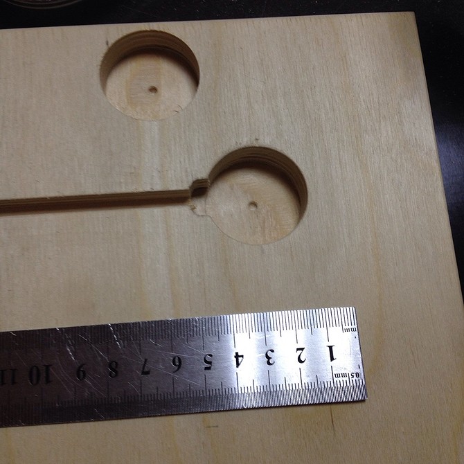 Profesjonalne łączenie blatów kuchennych zapewnia estetykę i trwałość na lata.