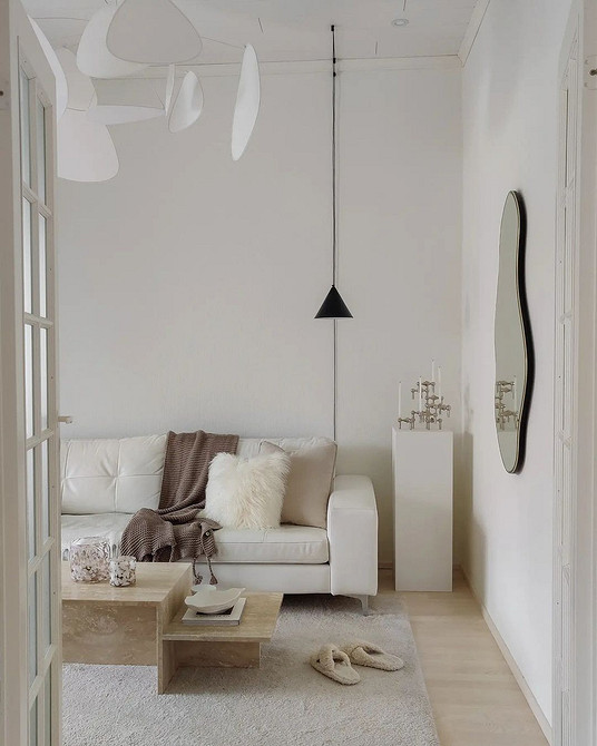 Wybierz idealny kolor sofy. Porady dotyczące wyboru koloru obicia sofy, aby stworzyć harmonijne wnętrze.