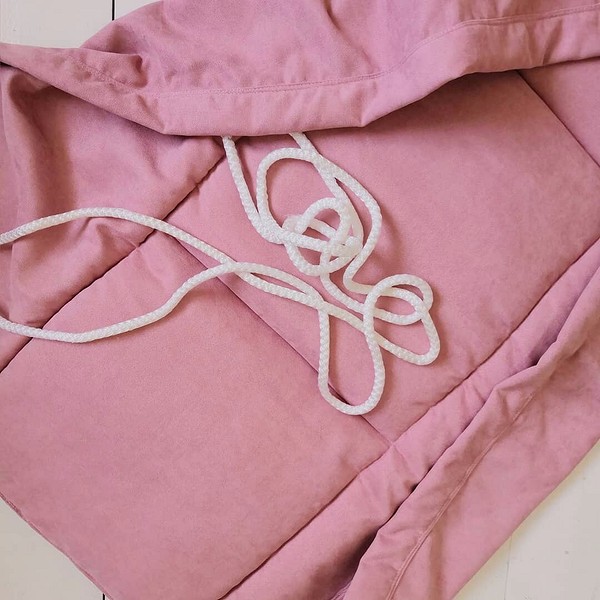 Plecione Boho DIY Technika plecenia krzesła hamakowego DIY: detale i wykończenie w stylu Boho.