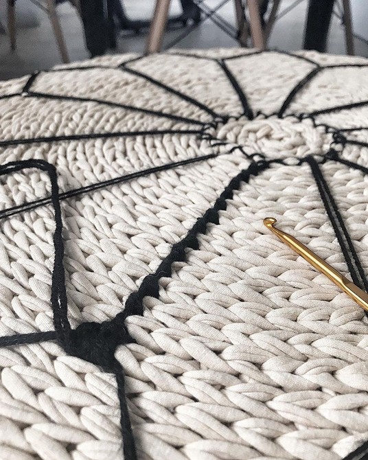 Pufa DIY dla początkujących: proste instrukcje i cenne wskazówki na start