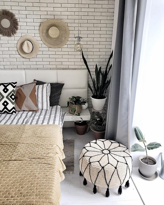 Pufa z przetworzonych materiałów: ekologiczny i stylowy design do Twojego domu