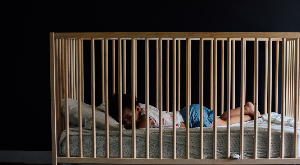 Łóżeczko turystyczne na podróże Kompaktowe łóżeczko turystyczne dla noworodka z torbą do przenoszenia