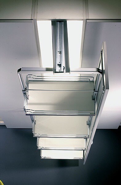 Kuchnia 2026: Sprytne szafki, koniec z bałaganem i więcej miejsca! — Szafki kuchenne