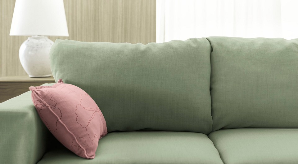 Różne rodzaje wypełnień do sof: pianka, sprężyny, włóknina dla miękkości.