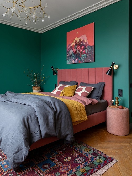 Porady ekspertów: kryteria wyboru łóżka, od ramy do stylu mebli