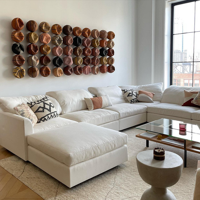 Elegancka skórzana sofa Stylowa skórzana sofa: porady dotyczące pielęgnacji skórzanej sofy i wyboru.