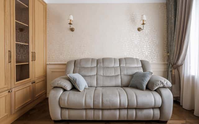 Jasne i przestronne mieszkanie po remoncie w stylu neo-klasycznym w 2026.