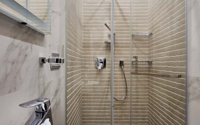 Salon po remoncie Nowoczesna aranżacja wnętrza salonu w 3-pokojowym mieszkaniu po remoncie w nowoczesnym stylu.