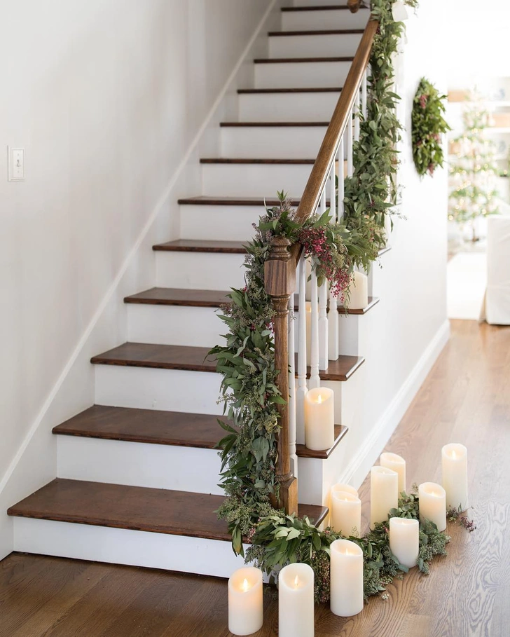 Bukiet Minimalistyczny Minimalistyczny bukiet z igliwia jako dekoracja świąteczna. Igliwie i harmonia.