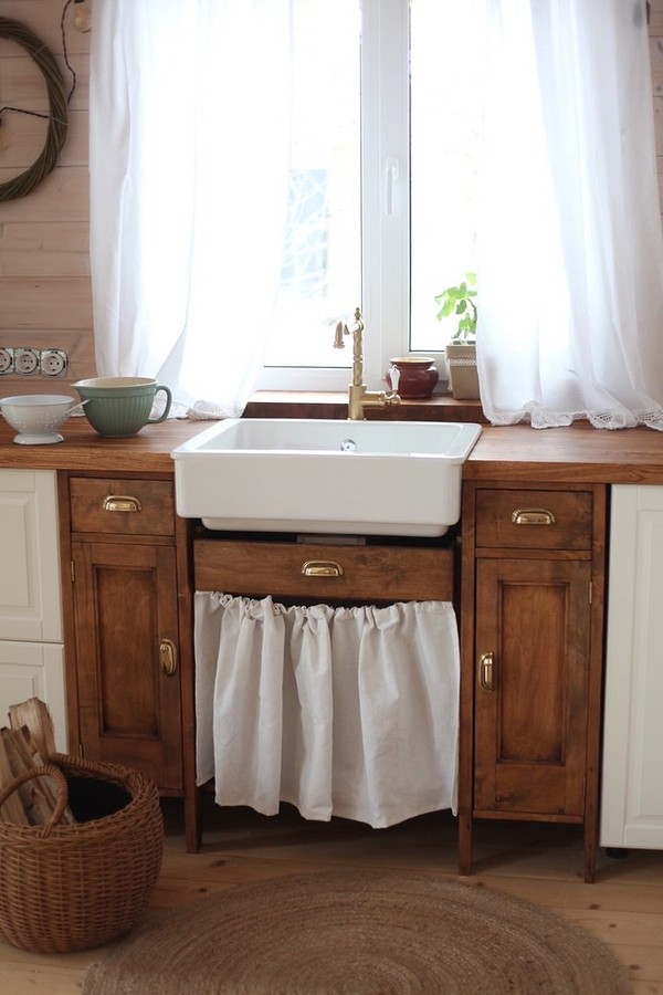 Blat z litego drewna po olejowaniu: naturalny wygląd i ochrona powierzchni.