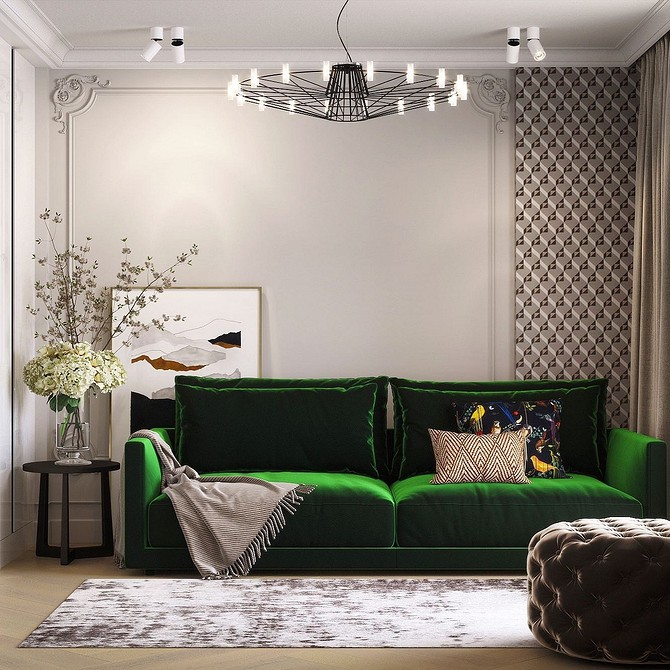 Zielona welurowa sofa w nowoczesnym salonie z żółtymi akcentami.