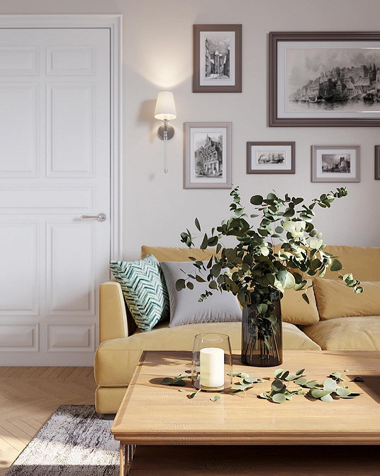 Żółta sofa w salonie z dywanem i poduszkami dekoracyjnymi w 2026.