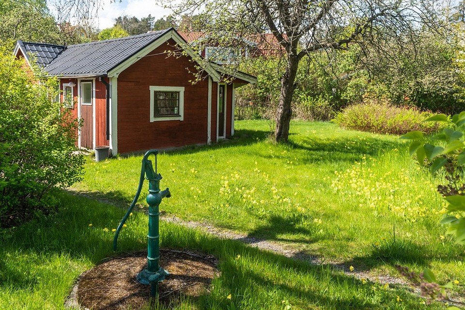 Aranżacja ogrodu Prace w ogrodzie maj 2026: aranżacja ogrodu tworząca przytulną przestrzeń.