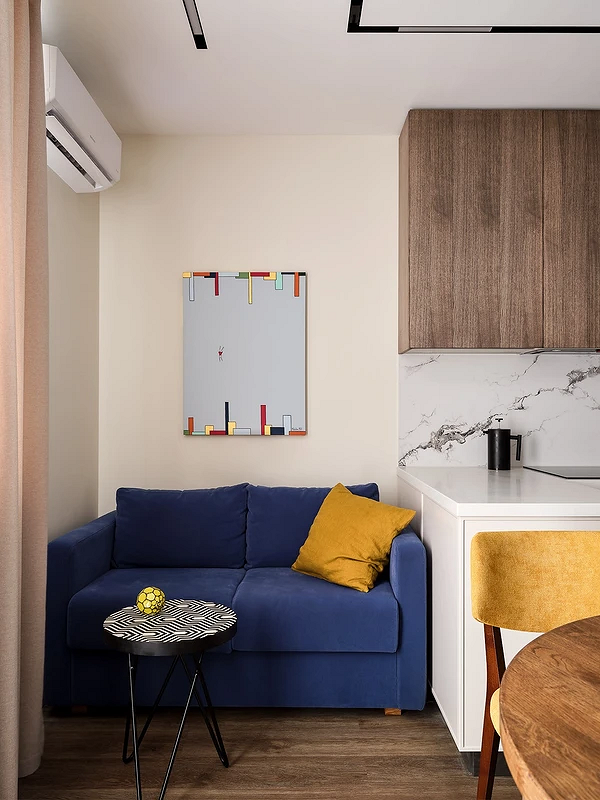 Luksusowa skórzana sofa Skórzana sofa w stylowym wnętrzu: trwałość i elegancja w designie 2026.