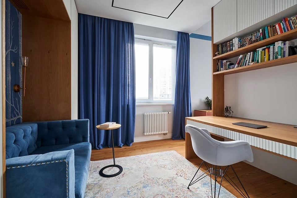 Luksusowa sofa welurowa Elegancka, welurowa sofa w stylu 2026 roku, dodająca wnętrzu luksusu i miękkości.