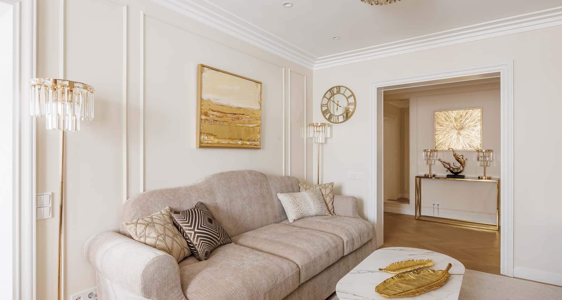 Luksusowy remont mieszkania 2026: elementy dekoracyjne premium podkreślają charakter wnętrza