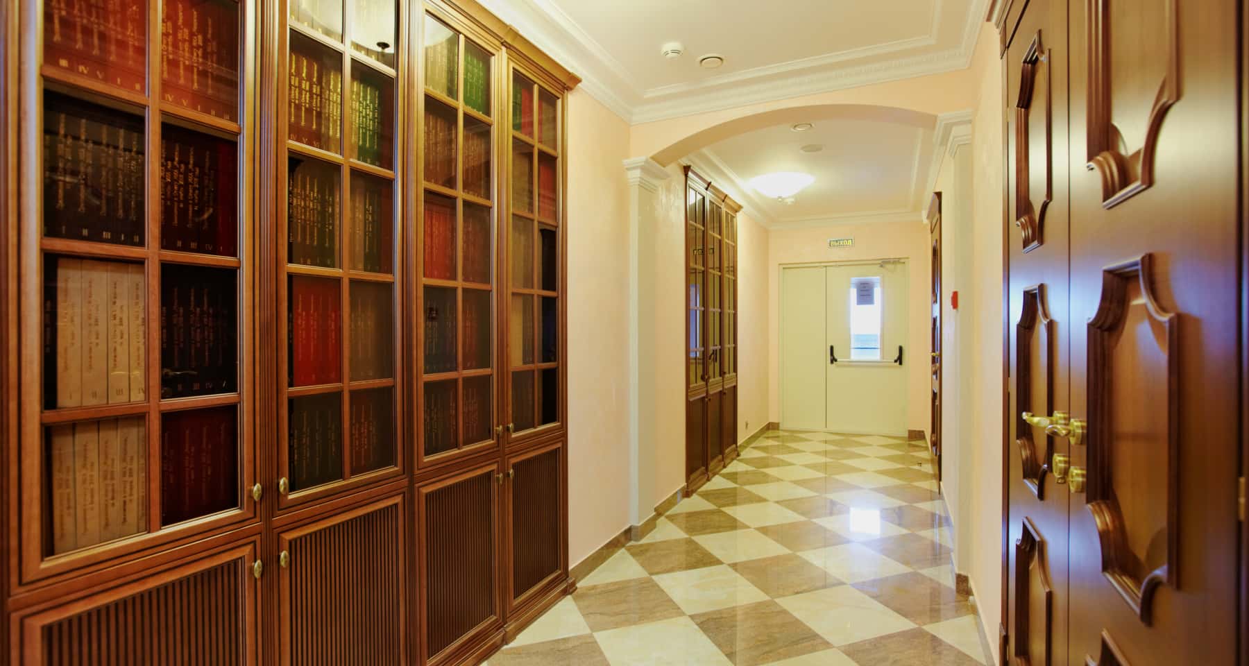 Elegancki remont biura w Moskwie: nowoczesny design i stylowe meble 2026