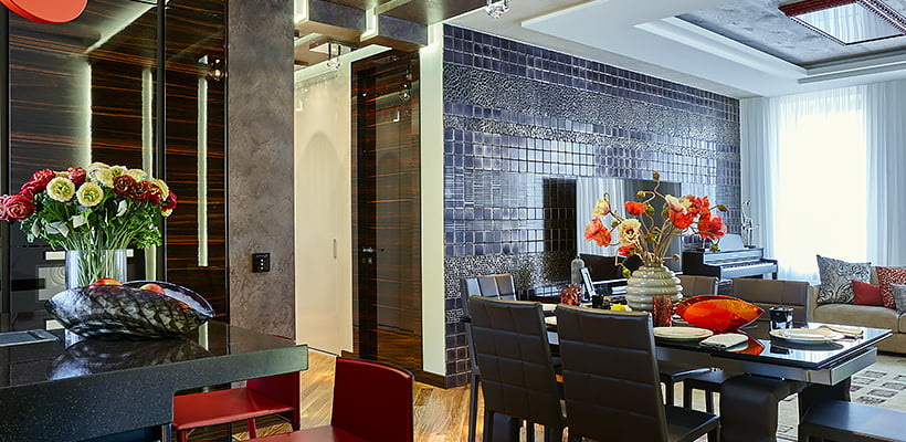 Funkcjonalny Minimalizm 2026 Funkcjonalne przechowywanie w nowoczesnym mieszkaniu, utrzymane w duchu minimalizmu 2026.