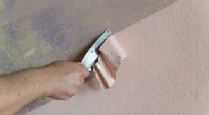 Jak usunąć starą farbę z metalu: Sprawdzone metody i triki 2026 — Usuwanie farby z metalu